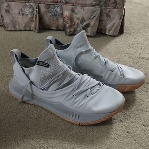 Steph Curry Basketball Shoes EUC